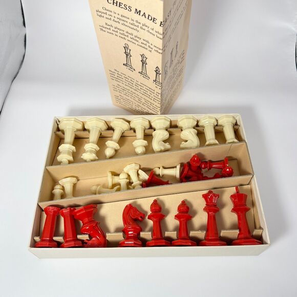 1945 Drueke Staunton Design Chess Set Original Box and Rule Book red white - Picture 2 of 6
